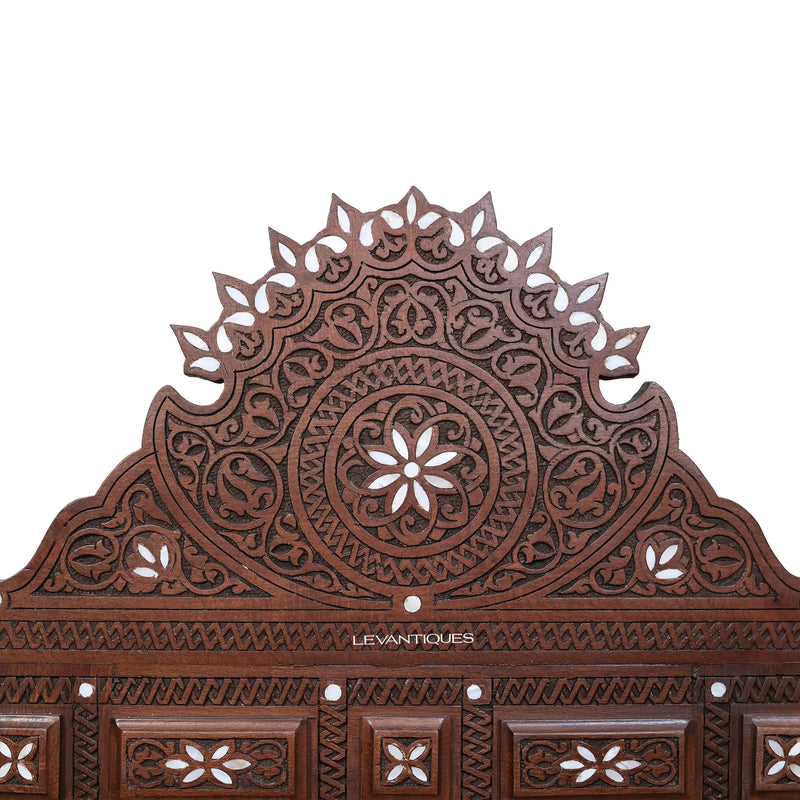 Rummanah III Mirror - Rectangular Decorative Wall Mirror