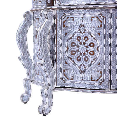 Moroccan style display cabinet for Islamic interior design y levantiques