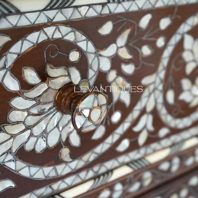 vintage furniture by levantiques